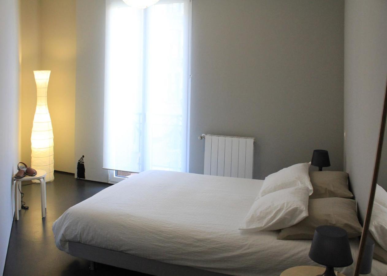 Apartment Playa Zurriola - 500 Meters To Zurriola And Size 90m2 -no Party At Home- San Sebastian